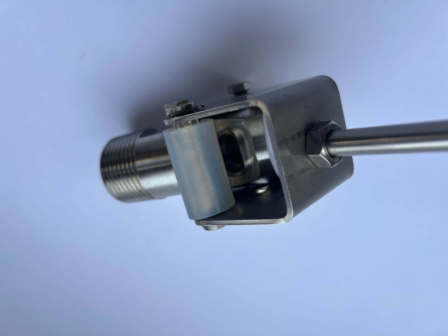 Top view of 25mm Tom Float Valve with durable construction